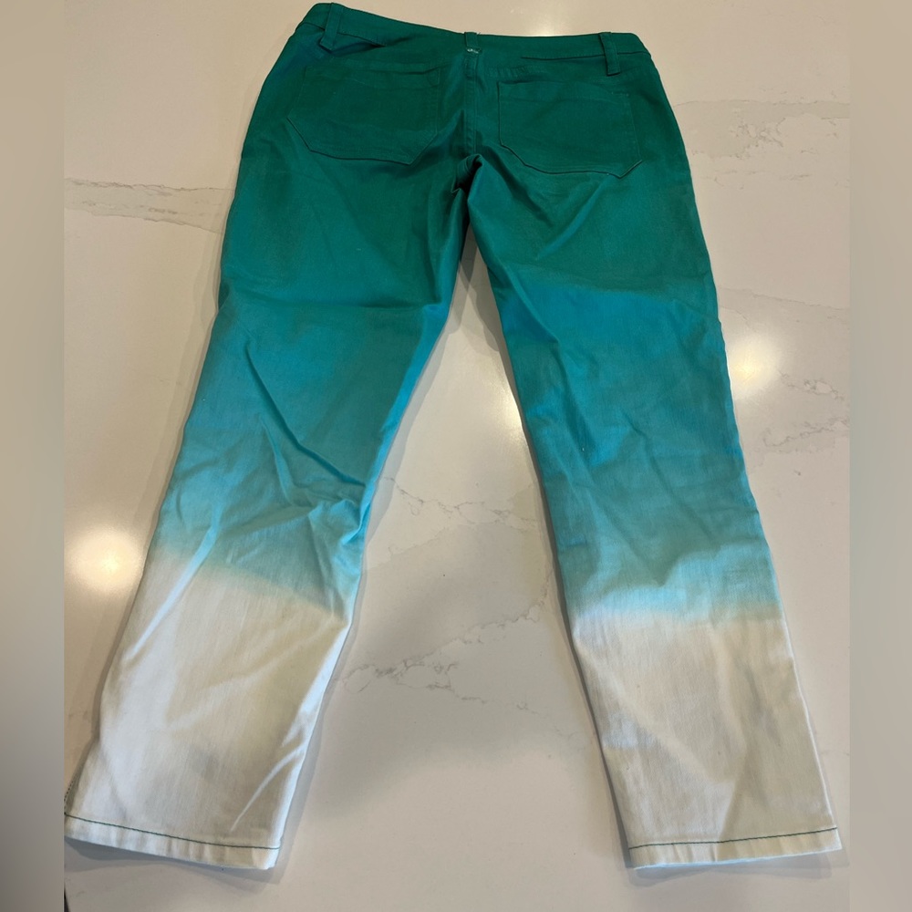Prana Teal to White Ombre Capris with Ankle Zippers - Picture 5 of 5
